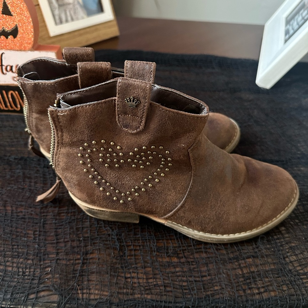 Girls Nina Boots Size 13